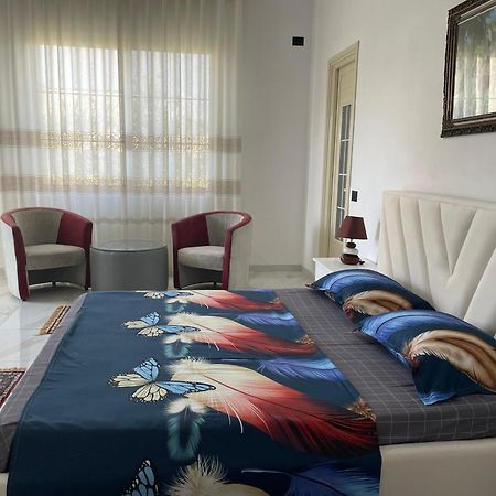 Appartement Vila Briart à Durrës Extérieur photo