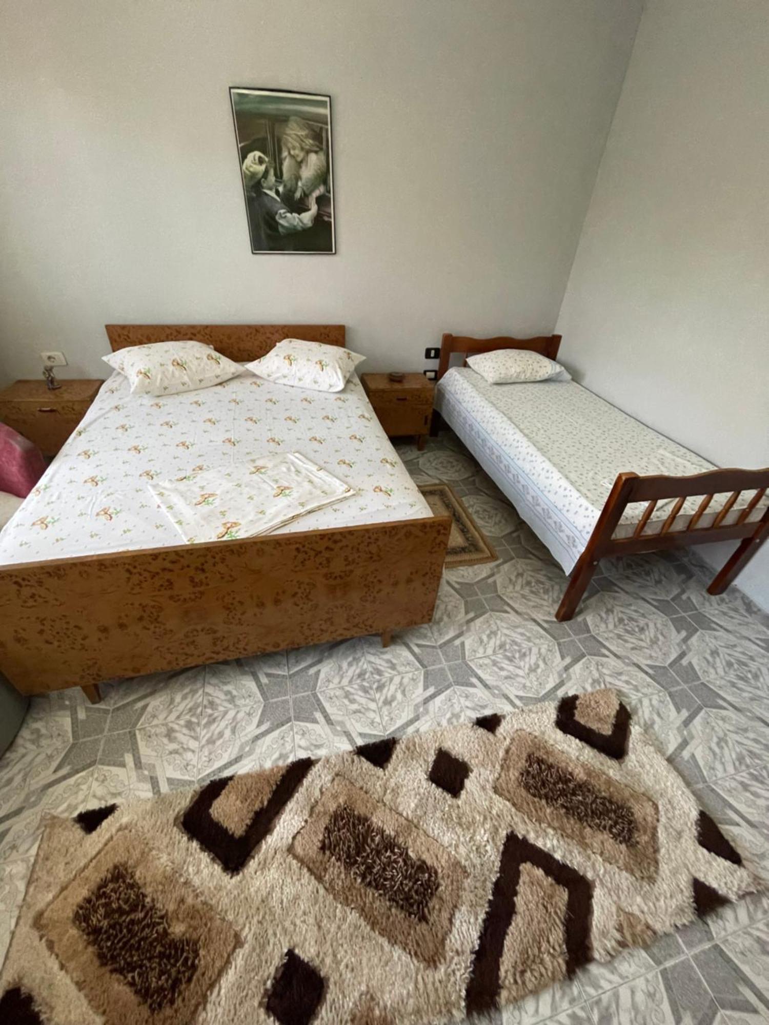 Appartement Vila Briart à Durrës Extérieur photo