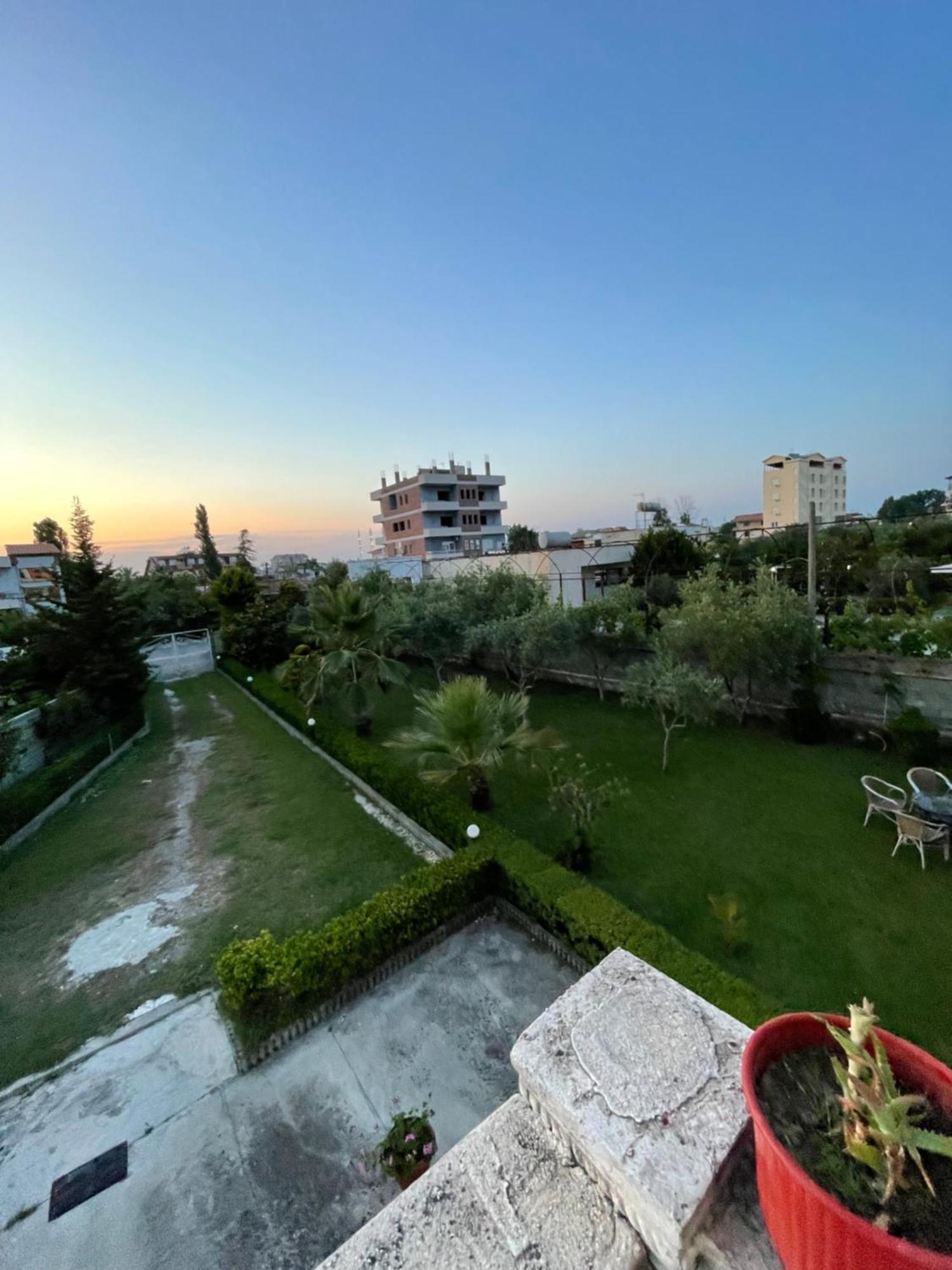 Appartement Vila Briart à Durrës Extérieur photo