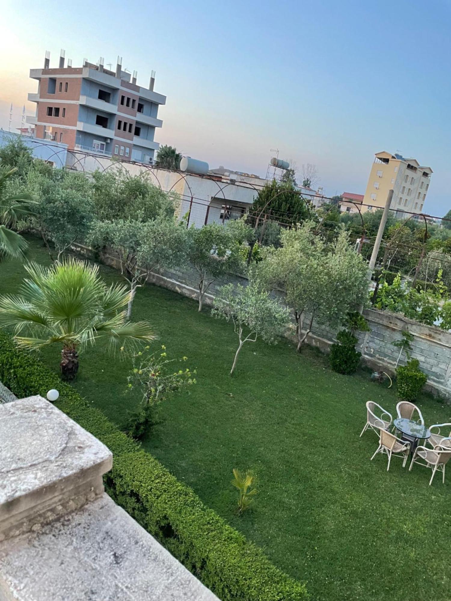 Appartement Vila Briart à Durrës Extérieur photo