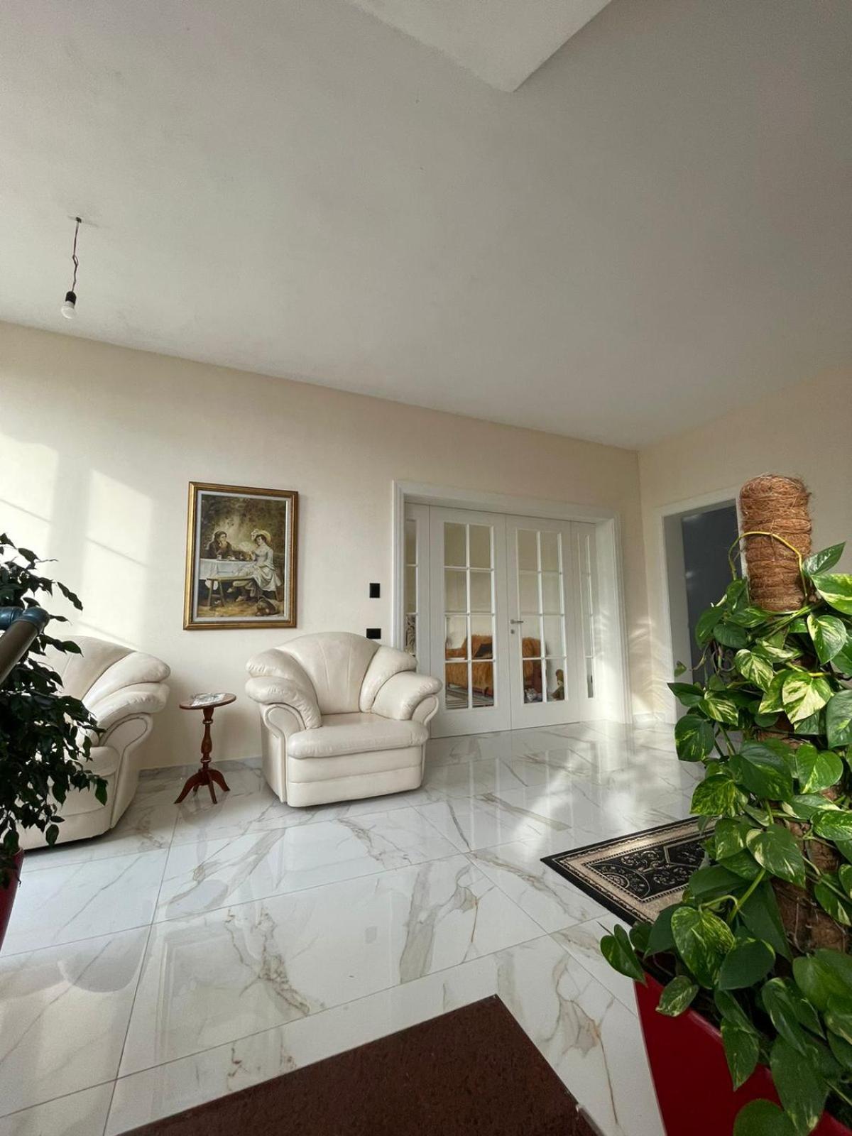 Appartement Vila Briart à Durrës Extérieur photo
