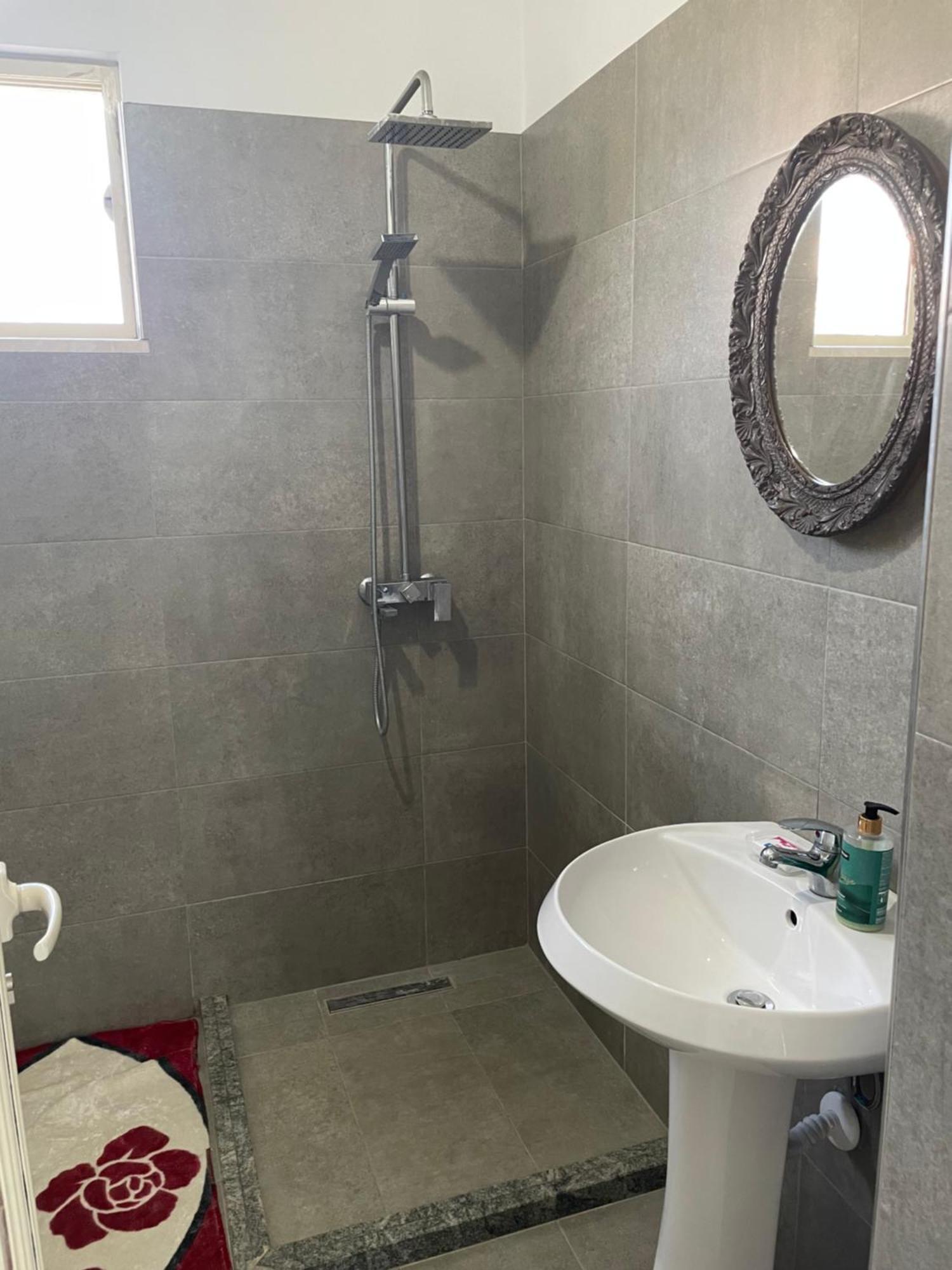 Appartement Vila Briart à Durrës Extérieur photo