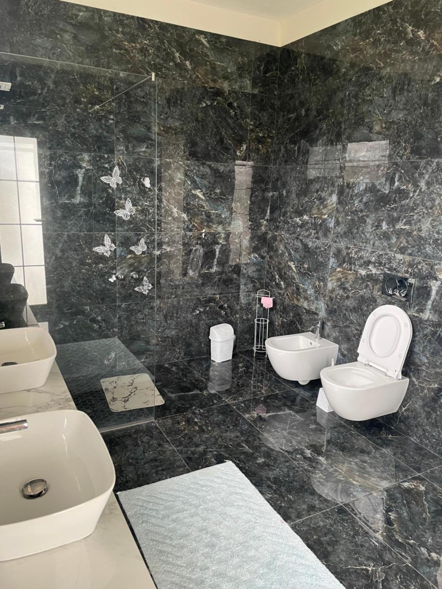 Appartement Vila Briart à Durrës Extérieur photo